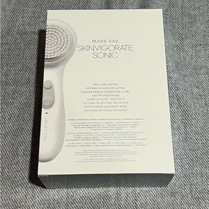 New Mary Kay Skinvigorate Sonic Skincare Tool - White